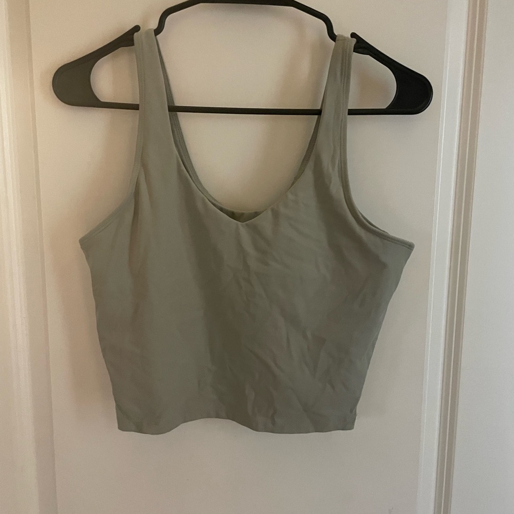 athletic tank top, built in bra